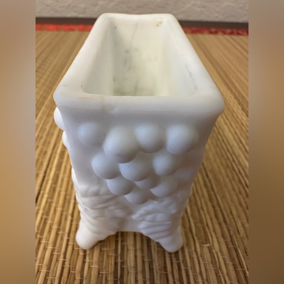 Imperial Milk Glass Sugar Toothpick Business Card Holder Grapevine Vintage - Picture 4 of 7